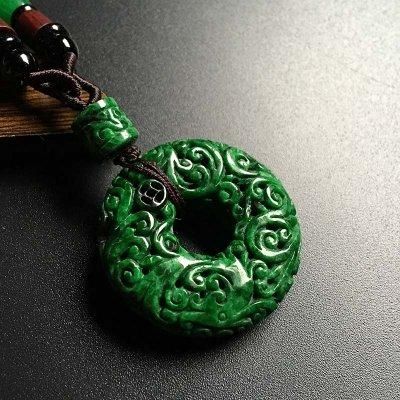 翡翠玉石厂家翡翠里的“三青”与“三水”  第1张