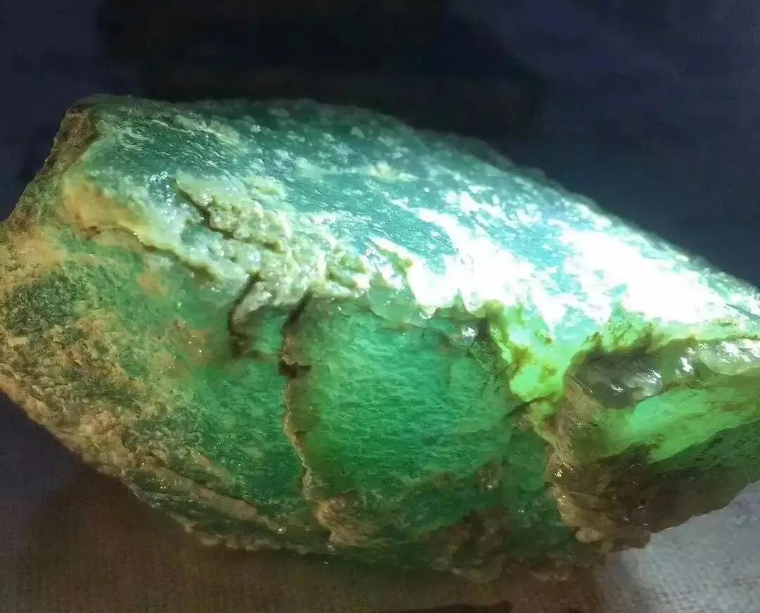 不看不知道，晴水翡翠原来这么美  第2张