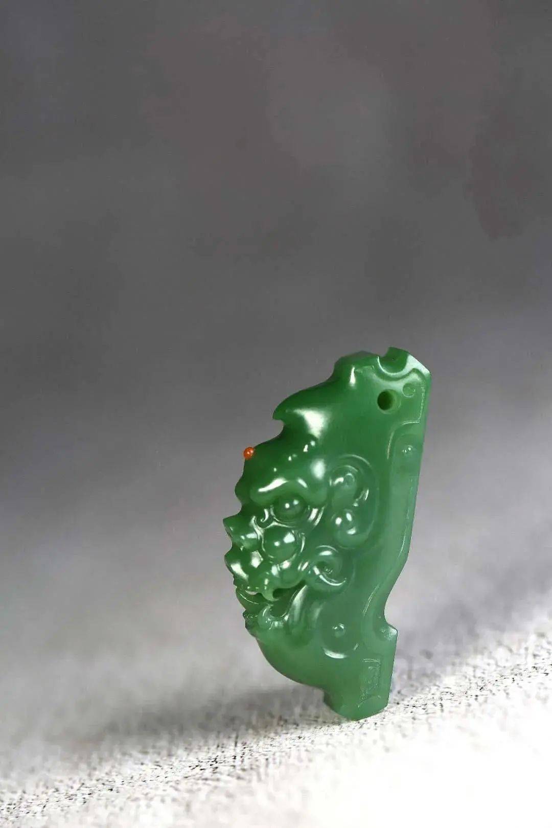 为何优秀的人都玩起了玉？玩玉到底玩的是什么？  第12张