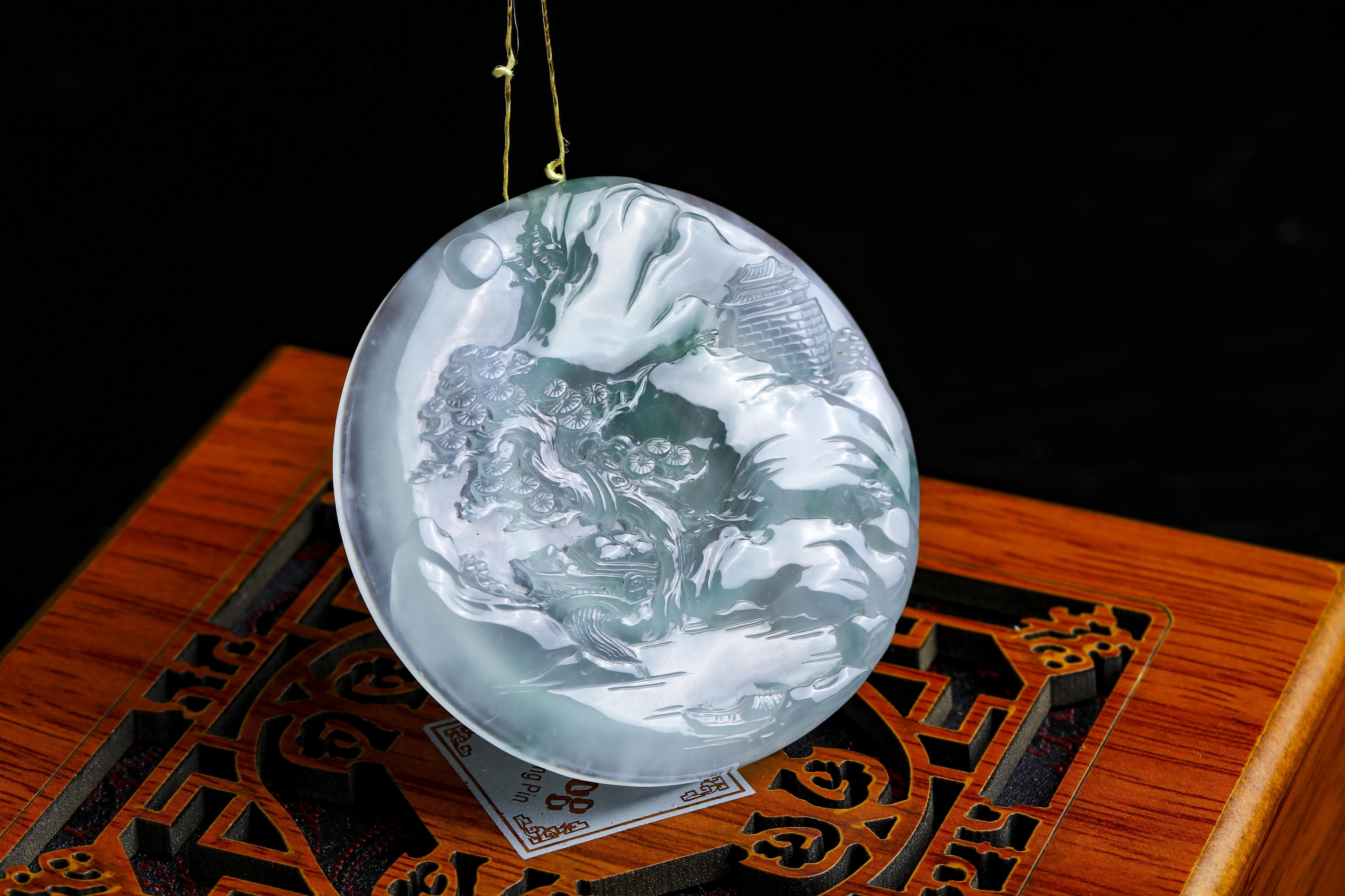 想明白这几点，也就明白翡翠的收藏价值了  第6张