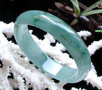 翡翠珠子多少钱一颗出淤泥而不染，清净高雅芙蓉种  第4张