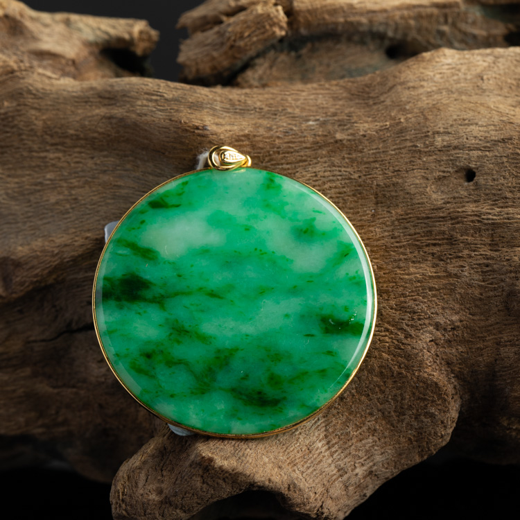 吊坠紫色冰种翡翠价格这两种翡翠颜值高、品质好，价格还亲民，却很容易被人忽视  第12张