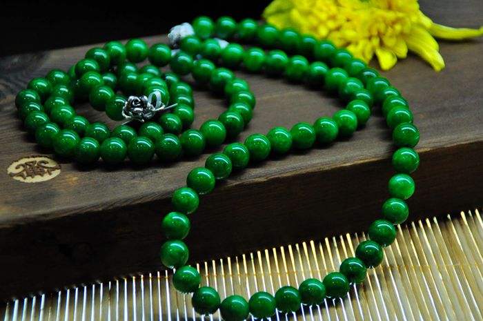 银戒指翡翠浓绿顺眼，色纯不邪，唯我干青  第2张