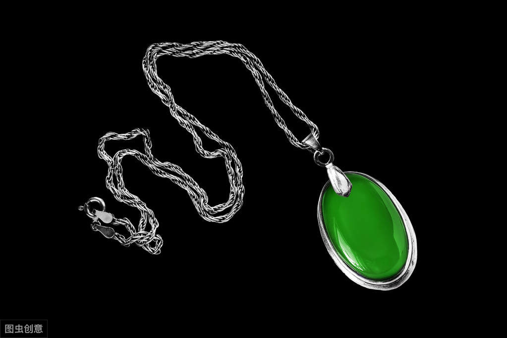 帝王绿翡翠价格影响因素是什么 帝王绿翡翠价格  第3张