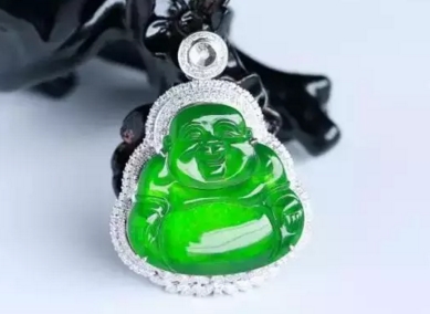 冰种紫罗兰翡翠好不好这不坑人嘛！好几十万的满绿翡翠，轻轻一碰就给碎了，心在流血  第9张