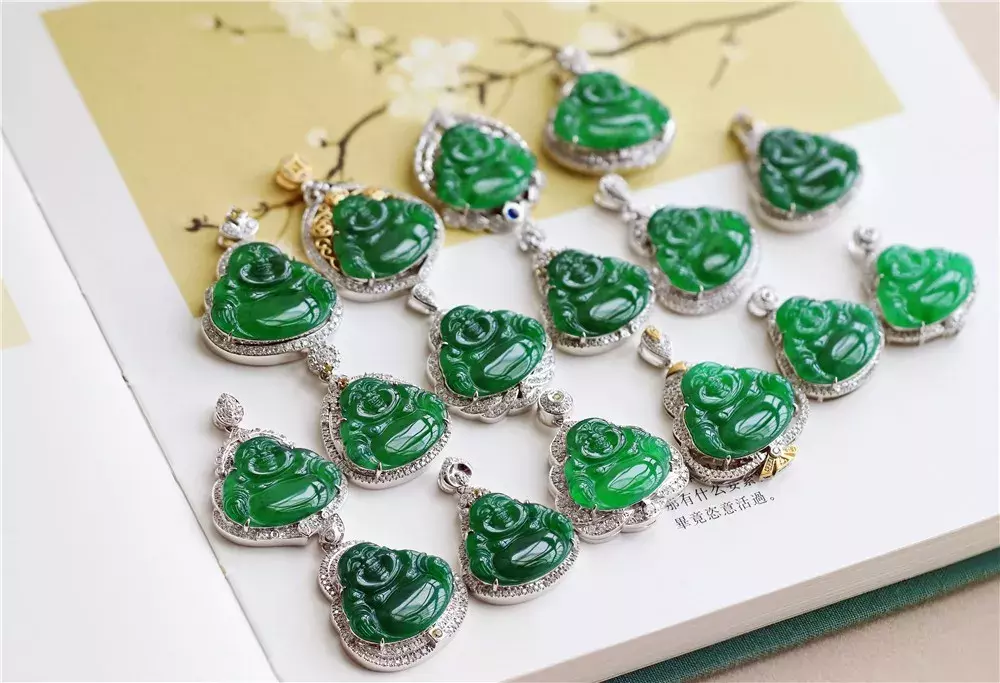 翡翠中的“种水货”和“色货”  第9张