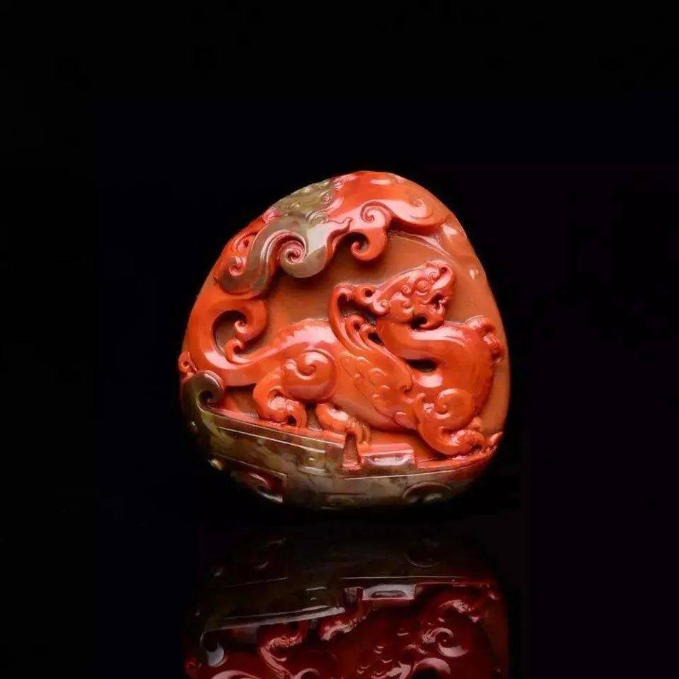 翡翠戒指几种颜色5年暴涨超百倍，跻身为大众的掌中宝！它凭什么？  第14张