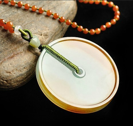 这么“黄”的翡翠？  第2张