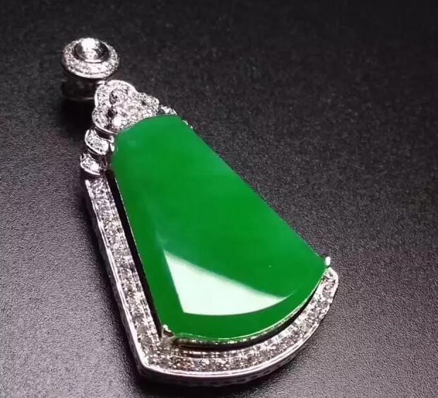 过去20年，高端翡翠增值超过1000倍！现在的你该如何买翠？  第4张