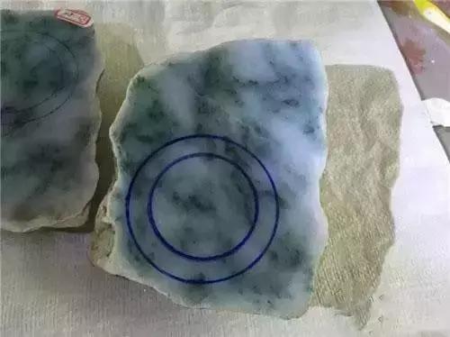 翡翠原石：各种翡翠价格，差别究竟在哪？  第6张