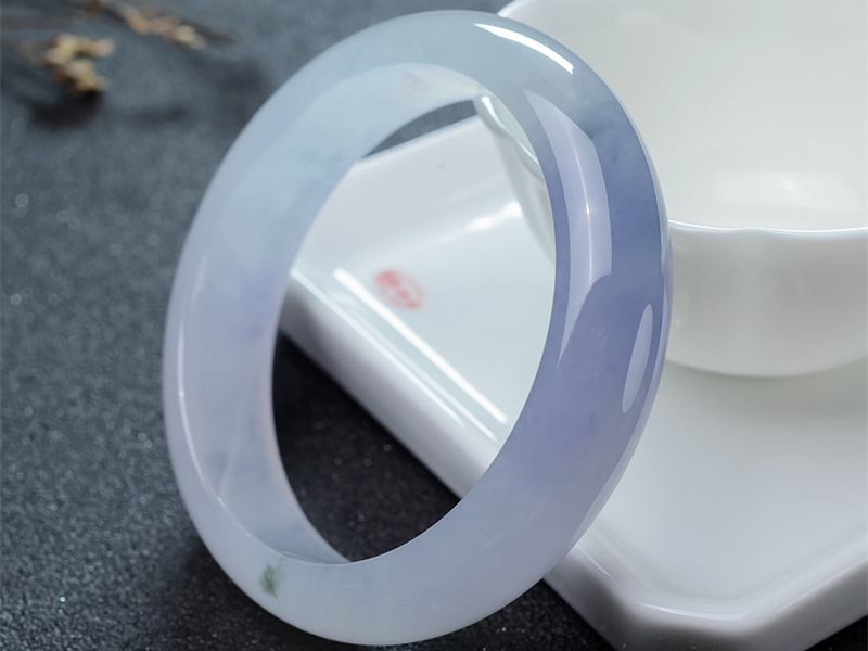 翡翠价格表，影响翡翠价格的因素有哪些？  第5张