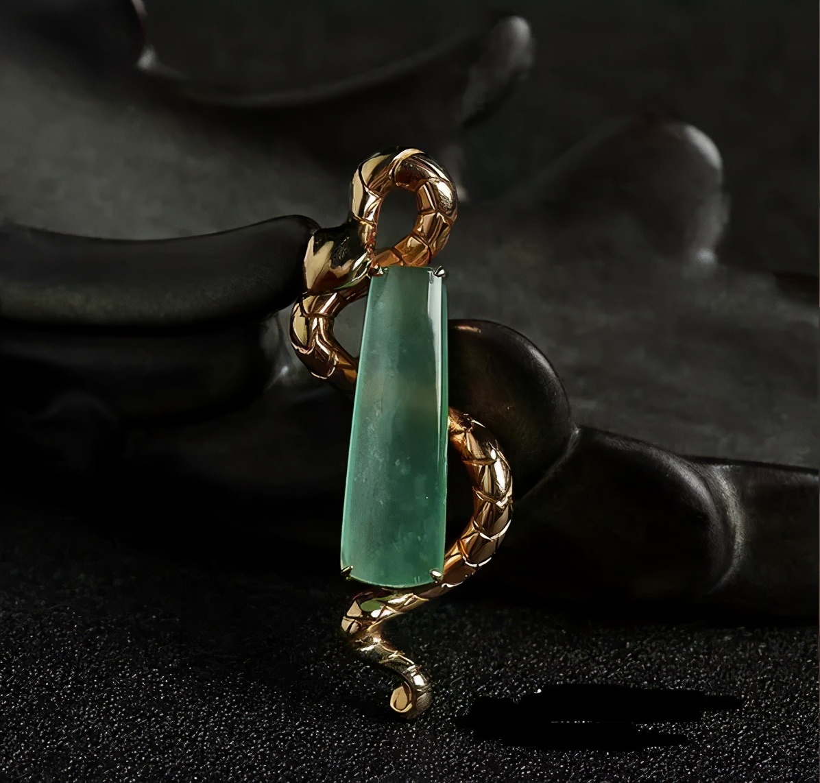 晴水翡翠的收藏价值体现在哪里？  第4张