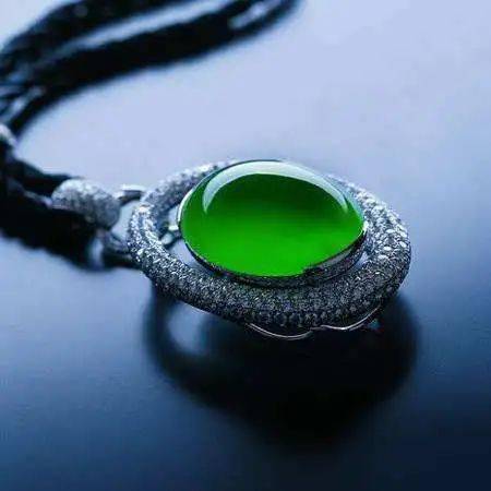 翡翠丨翡翠的价格组成，你知道有哪些吗?  第7张