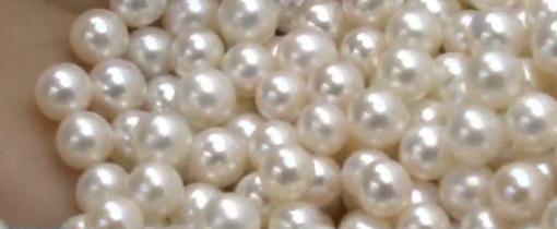 翡翠手镯有竖纹珠宝行业不景气，珍珠为何变珍贵？  第6张