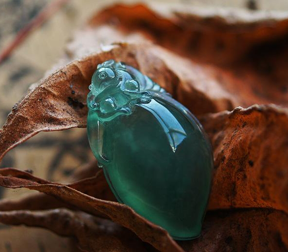 翡翠要如何选购如今市场上卖的神龙种翡翠是真的吗，一起细谈神龙种  第4张