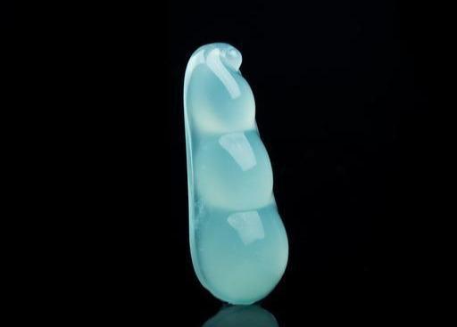 翡翠花园宝石戒指在哪翡翠为什么那么贵？看完这7点你就不会再嫌翡翠太贵买不起啦  第1张