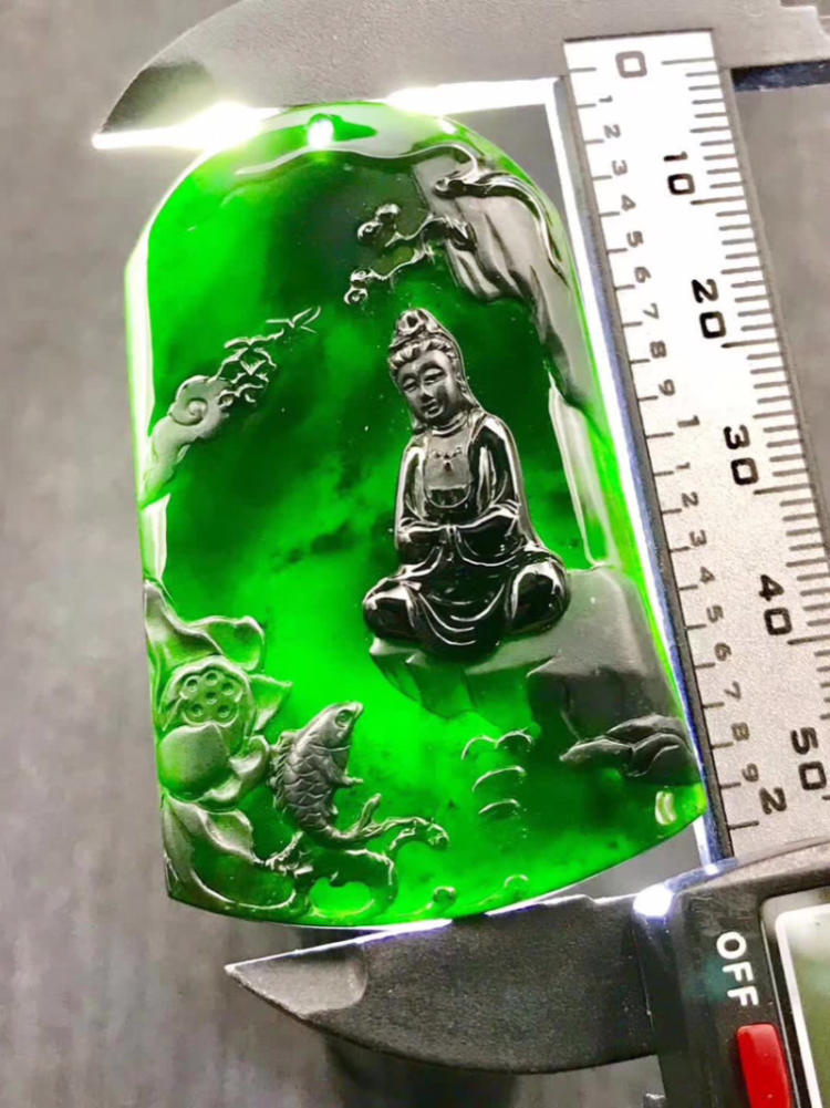 墨翠翡翠，精致的魅力低调的奢华，尽显男人魅力  第6张