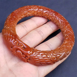 翡翠原石生意还能做吗何必单恋翡翠的绿，各色翡翠均有市场  第5张