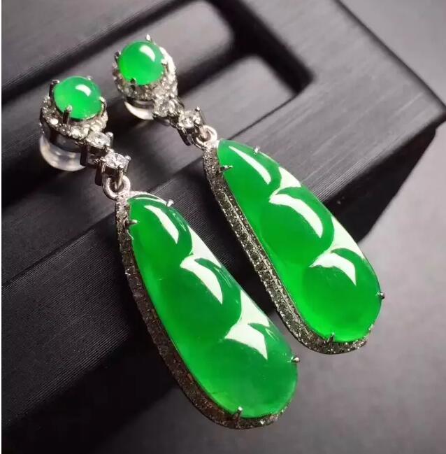 过去20年，高端翡翠增值超过1000倍！现在的你该如何买翠？  第1张