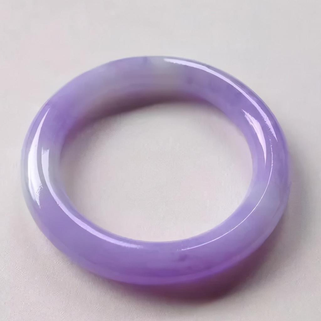 大件翡翠a货摆件简单三步，教你判断紫罗兰翡翠的价值  第1张