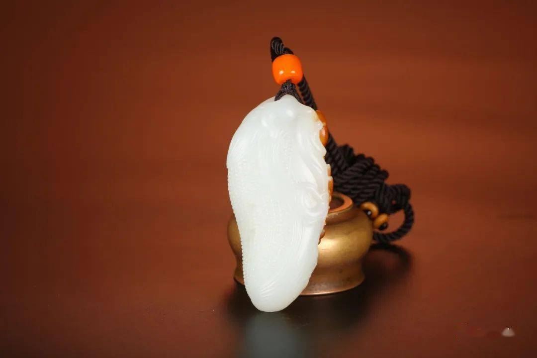 为何同块和田玉在不同地方价格差距如此大？  第7张