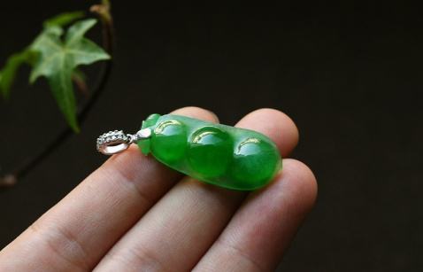 八年前买的翡翠如今涨价十倍！原来它才是潜力股！  第4张