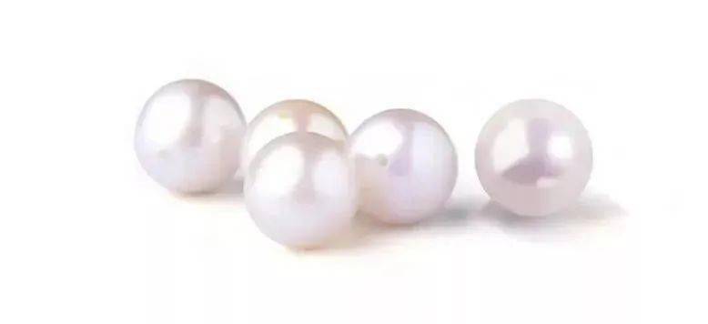 如何辨别翡翠的真假瞧不起淡水珍珠？一颗能卖240万！是时候为它正名了……  第4张