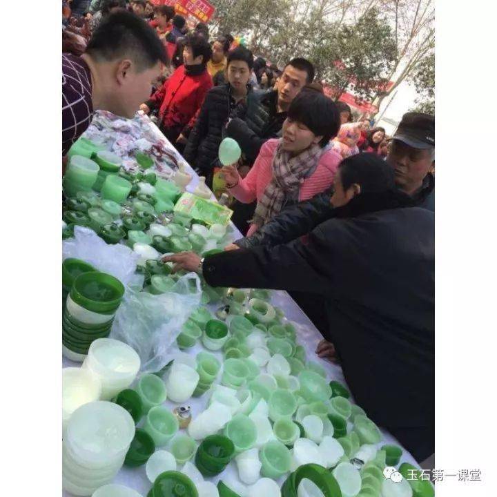 那么多和田碧玉造假惊呆了，快看看你的是不是真货！  第7张