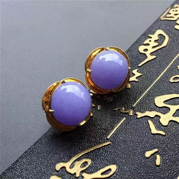 翡翠贵还是玉不同的紫罗兰翡翠价格都是怎样的？  第12张