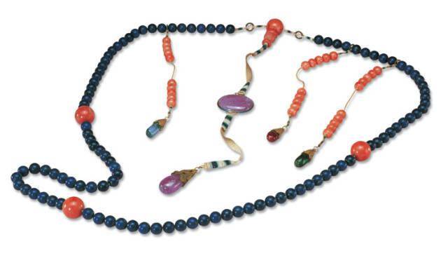 多粒翡翠群镶吊坠路边随手捡的一颗丑珠子，竟然价值连城？！  第14张