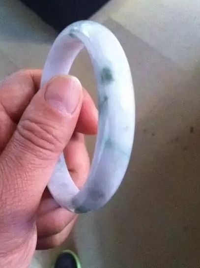 翡翠手镯大体估价攻略！  第11张