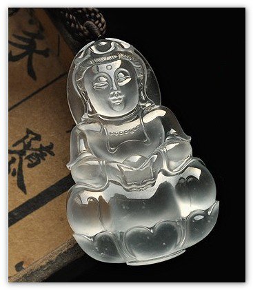 极品红翡翠挂件图翡翠是有种无色的好？还是有色无种的值钱呢？  第3张