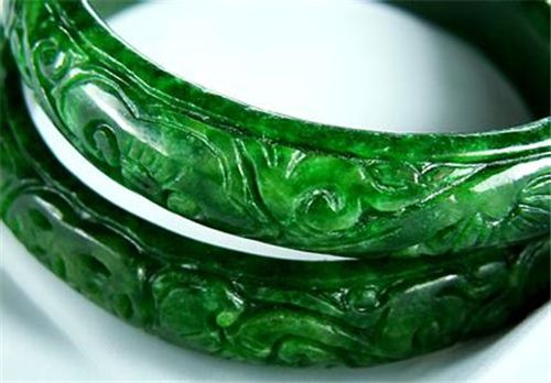 银戒指翡翠浓绿顺眼，色纯不邪，唯我干青  第1张