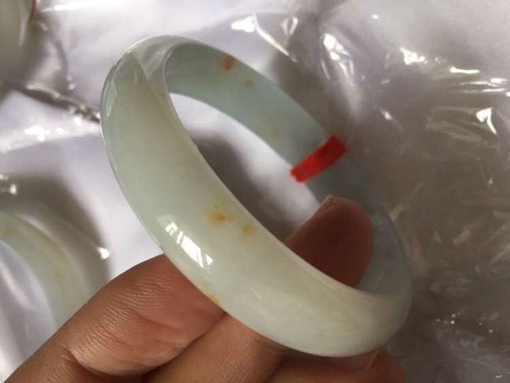 翡翠的价格价值定价参考体系——以翡翠手镯为例  第20张