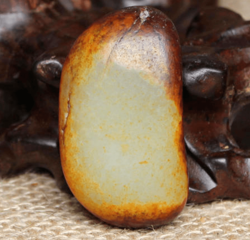 和田玉籽料原石的价格，都到了天价，通过和田玉为子孙后代留下什么？  第7张