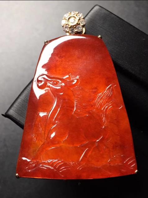 “万翠易得，一翡难寻”一一红翡的魅力与鉴赏  第14张