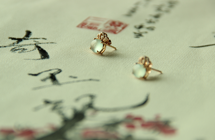 买几十万翡翠的就是土豪？高货翡翠价格你根本想不到！  第9张