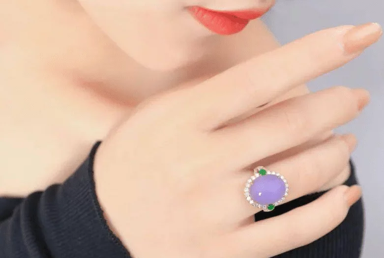 翡翠市场透明话, 未来的行情又该如何, 与这五个要素紧密相连!  第10张