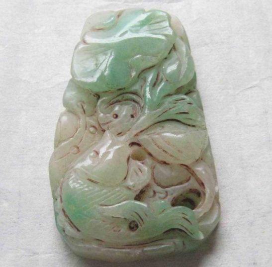 油青翡翠抛光翡翠收藏：翡翠价格涨得再飞，买了有这些情况的也就和你无关  第8张