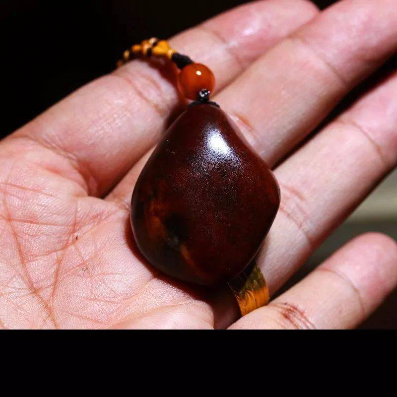 一红、二黄、三墨、四羊脂，这排行有没有根据？  第1张