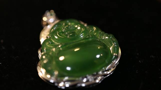 色差一等，价差十倍，绿色翡翠竟然还分这么多种  第4张