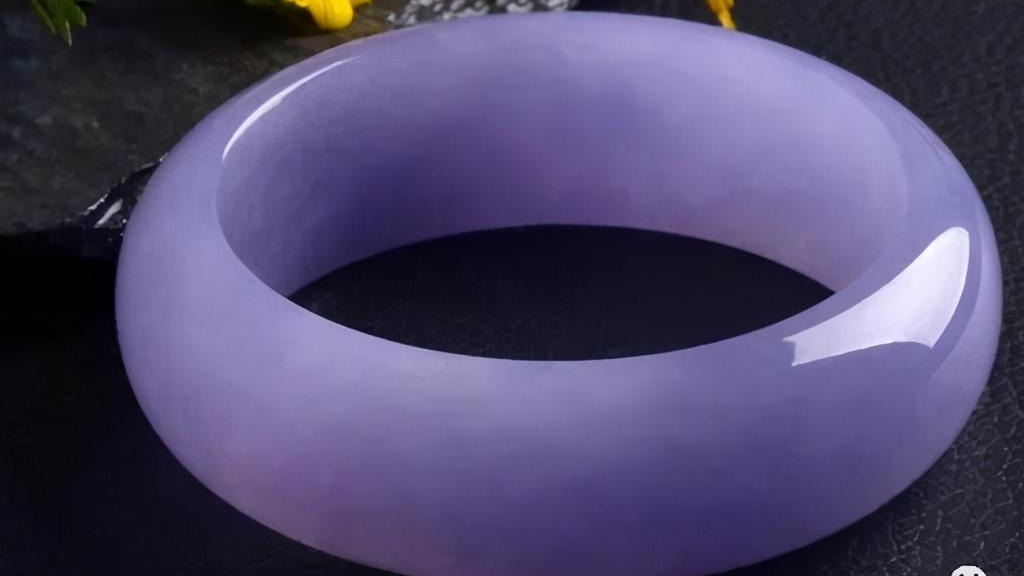 大件翡翠a货摆件简单三步，教你判断紫罗兰翡翠的价值  第5张