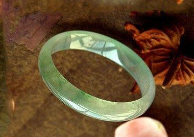 芙蓉种翡翠究竟贵在哪里  第4张