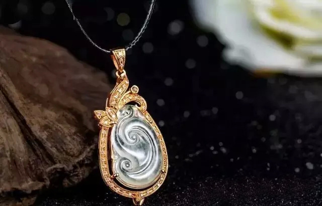 高档翡翠的收藏价值为何高于其他贵重珠宝？  第4张