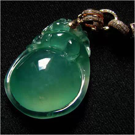 翡翠手镯的数字绿色怎么分，原来是这样，今天终于懂了  第15张