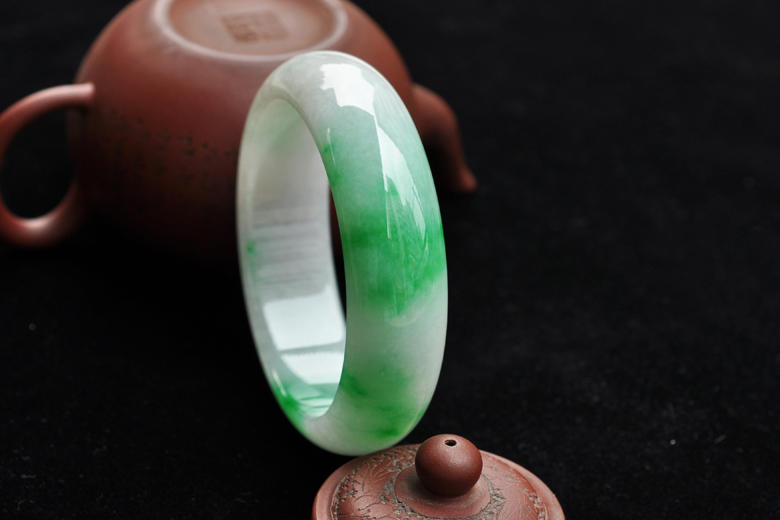 吊坠紫色冰种翡翠价格这两种翡翠颜值高、品质好，价格还亲民，却很容易被人忽视  第6张