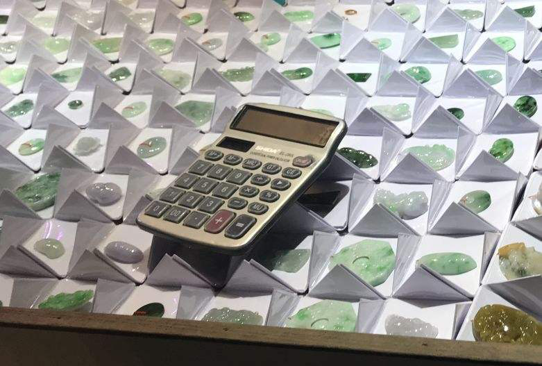 翡翠买了个寂寞？这四种货需要谨慎入手  第6张
