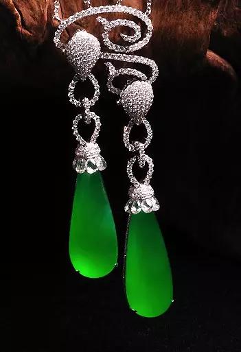 怎样辨别玉器的好坏3 分 钟了解翡翠价格行情，看完买玉不吃亏  第2张