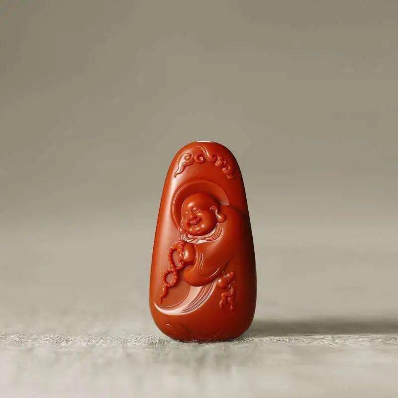 翡翠戒指几种颜色5年暴涨超百倍，跻身为大众的掌中宝！它凭什么？  第1张