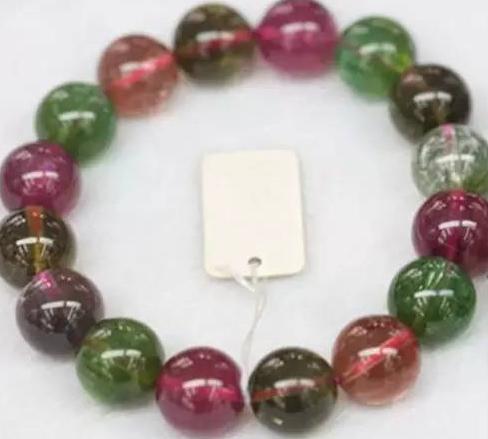 翡翠货吊坠最新碧玺行情，居然能差80倍！  第3张